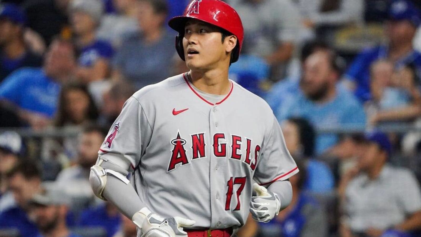 Shohei Ohtani takes mound for Angels against A’s