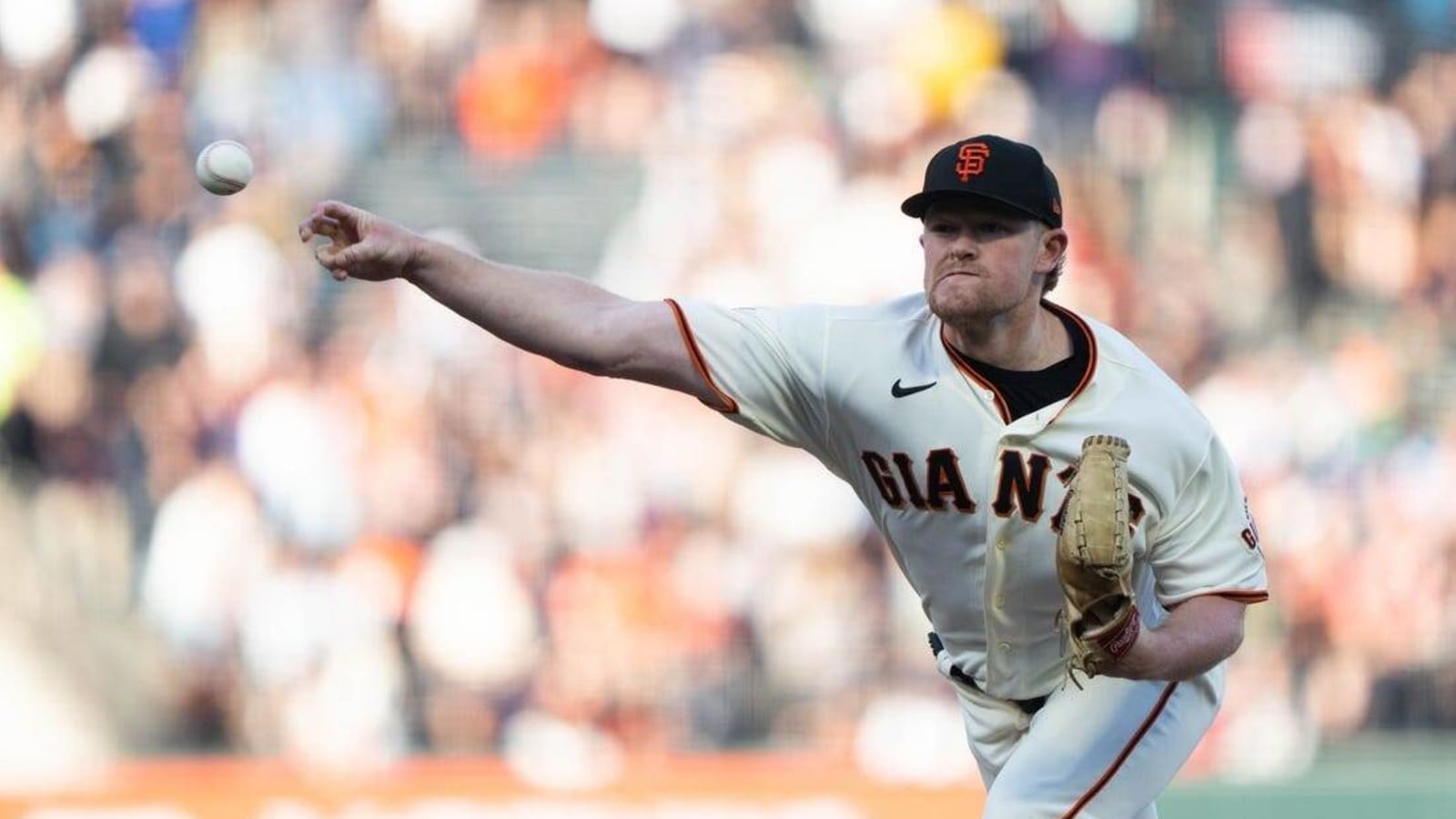Giants carry winning streak into set with slumping Reds