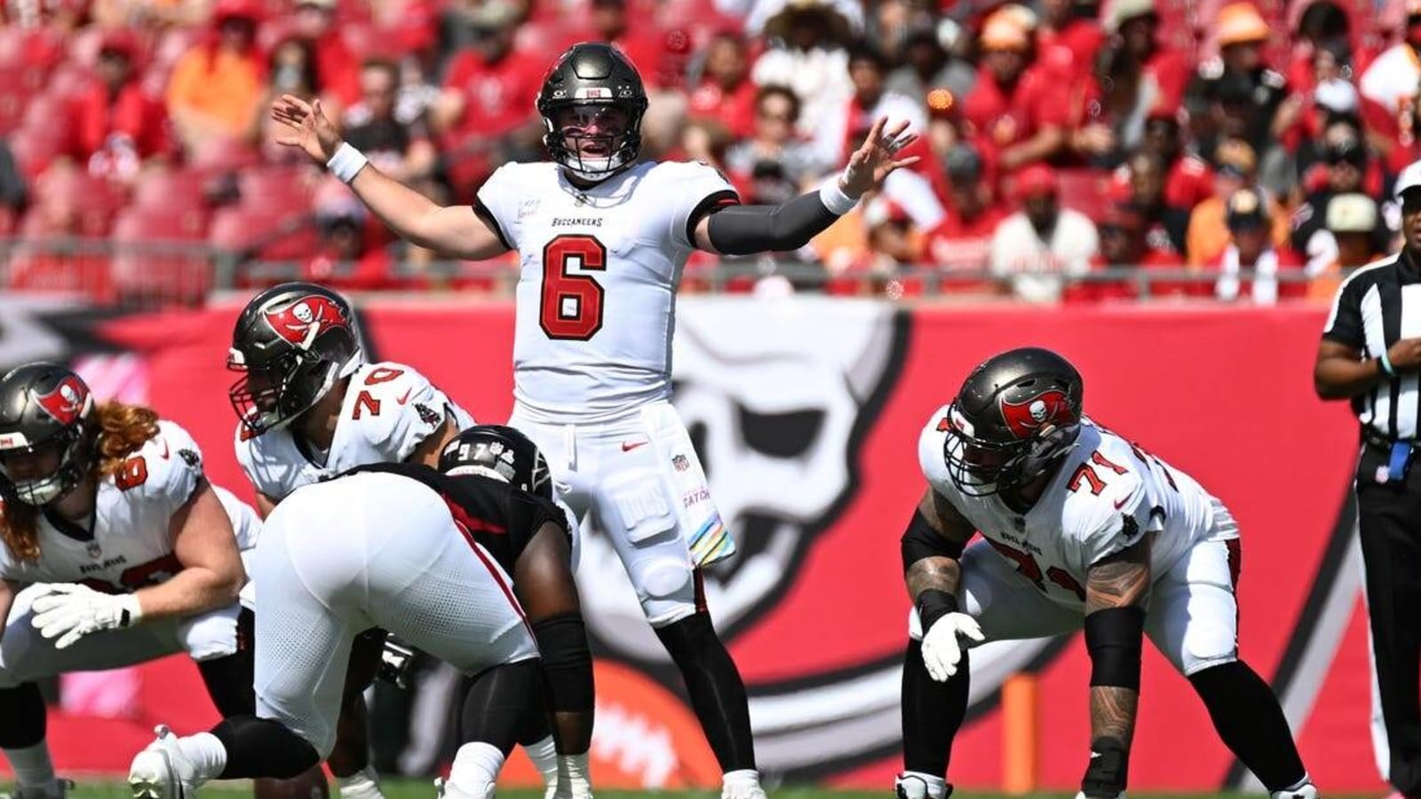 Bucs take playoff mindset north for South showdown with Falcons