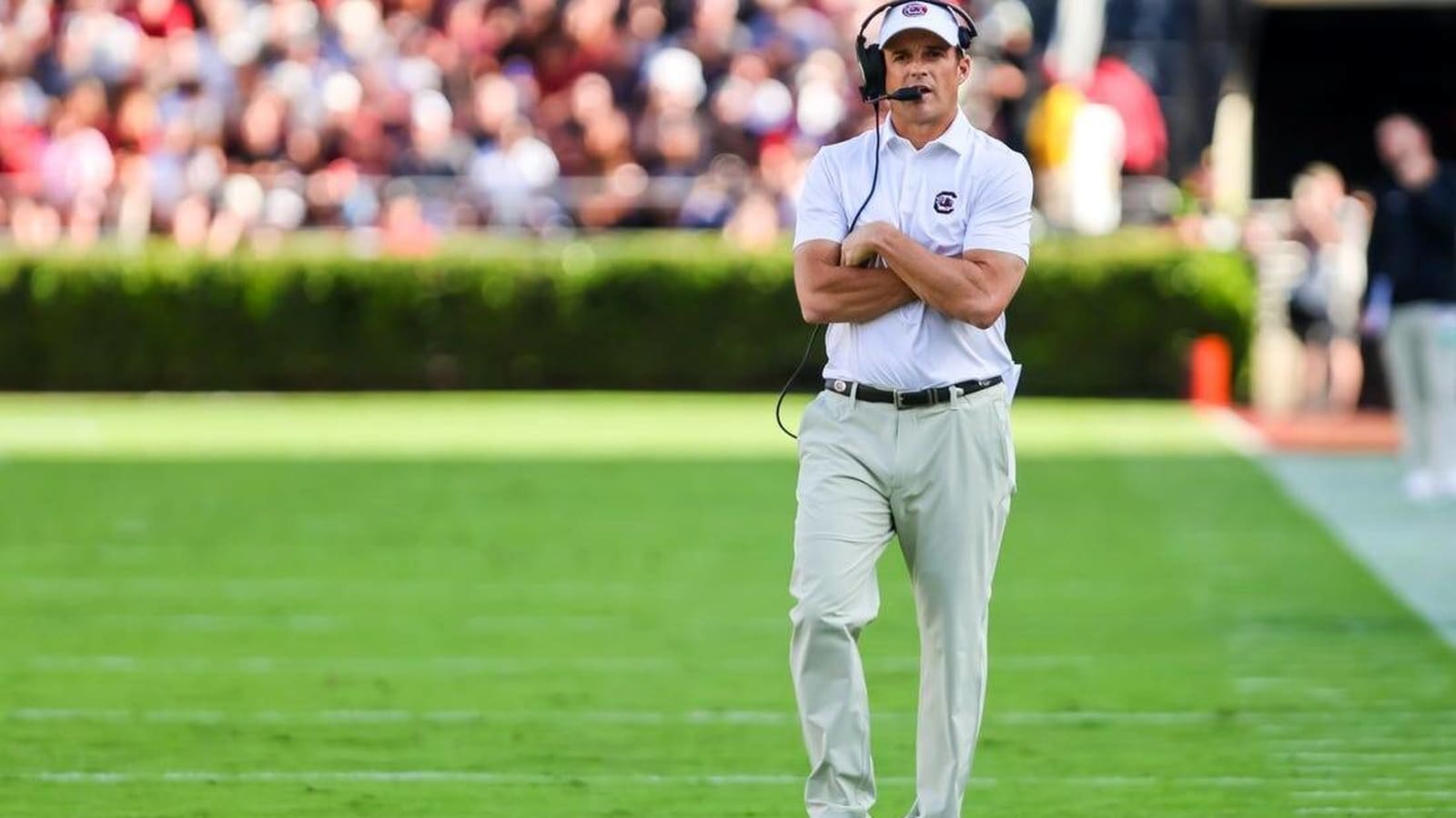 South Carolina coach Shane Beamer broke foot after loss to Florida