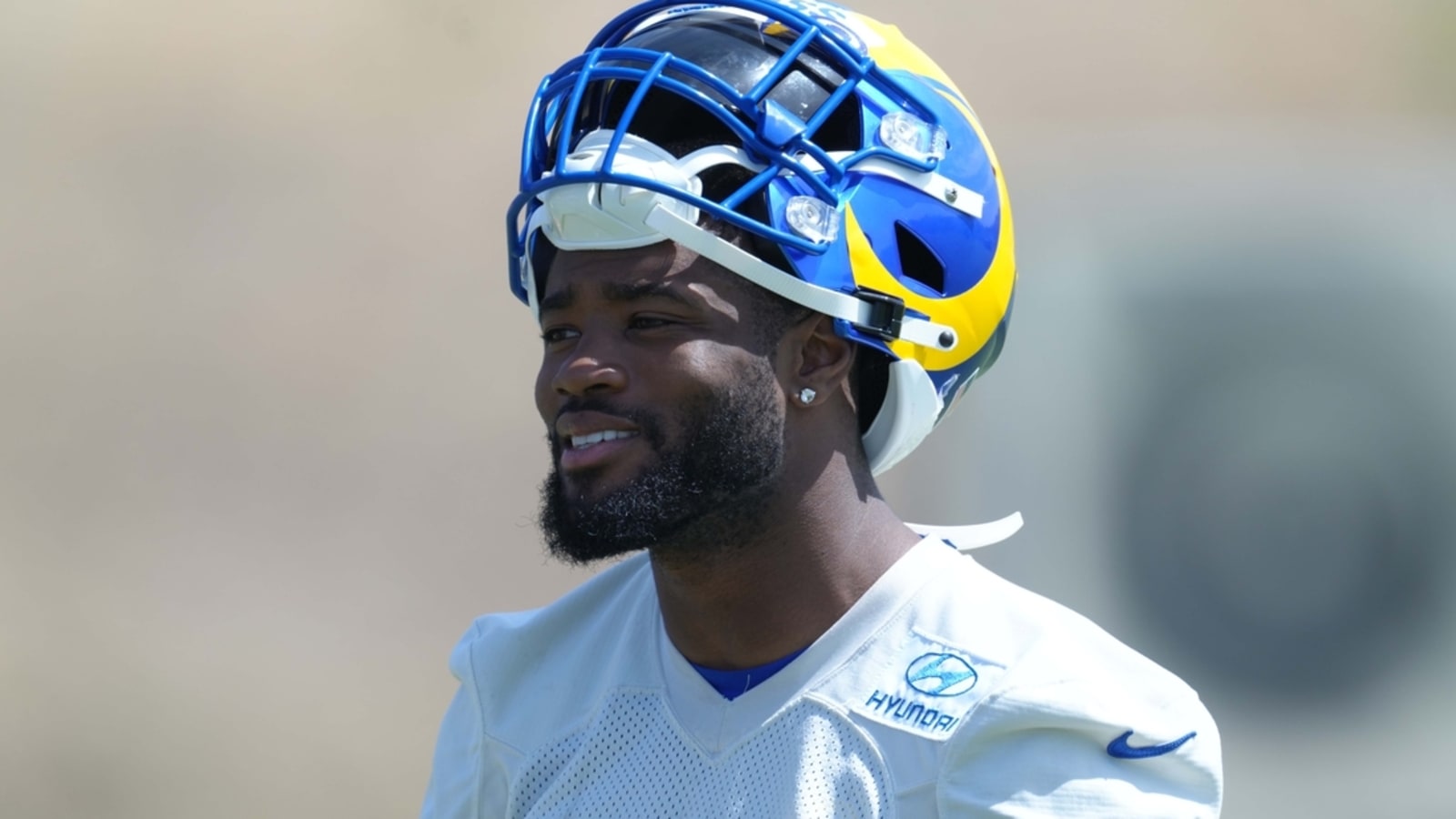 Bills add more safety depth, sign Terrell Burgess
