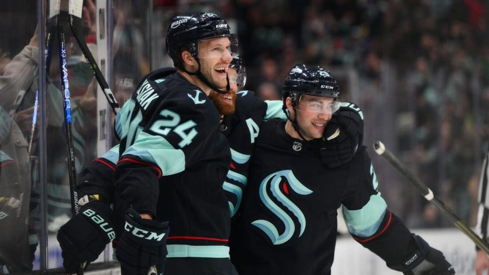 Kraken score 7 in beating hapless Blackhawks