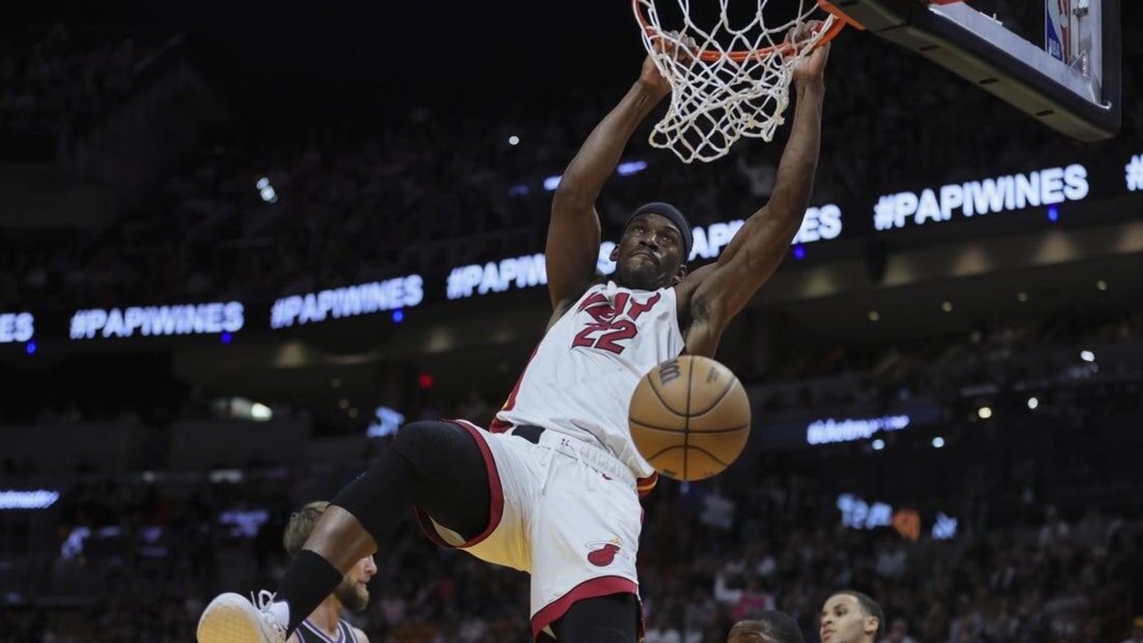 Losing skid over, Heat take on struggling Wizards