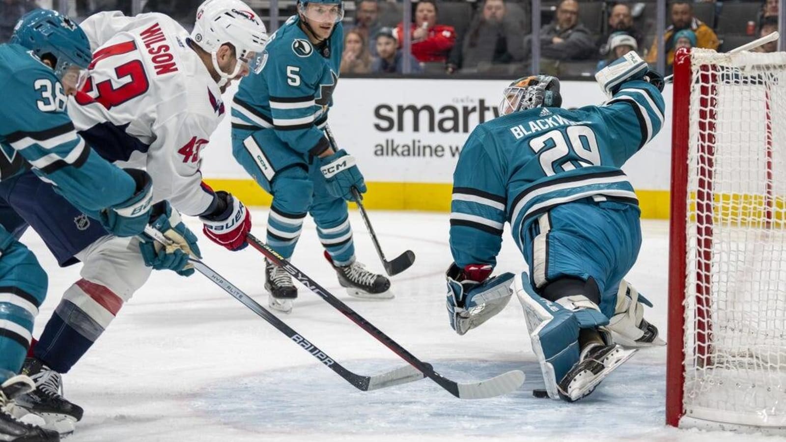 Woeful offenses live up to hype as Sharks edge Caps