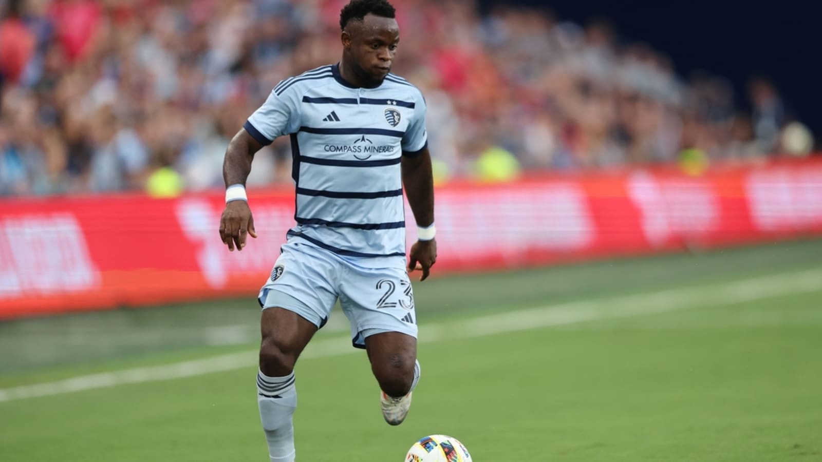 Sporting KC, down to last gasp in playoff hunt, host Rapids