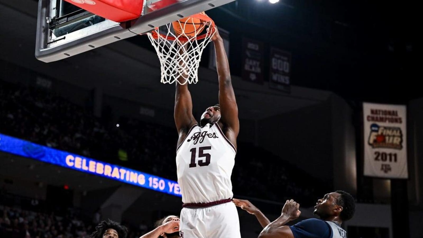 No. 13 Texas A&M holds off upset-minded Oral Roberts