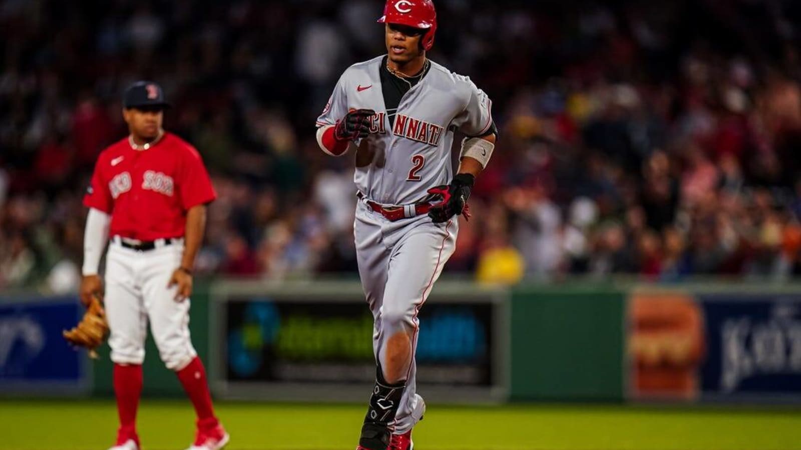 Jose Barrero hits grand slam, Reds withstand Red Sox rally