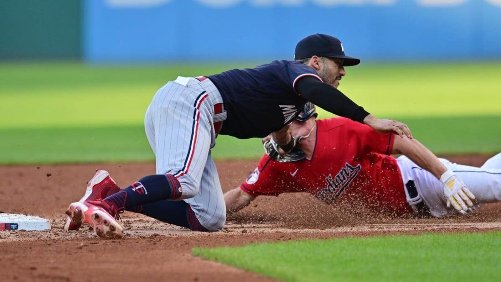 Five-run inning sends Twins to another win over Guardians