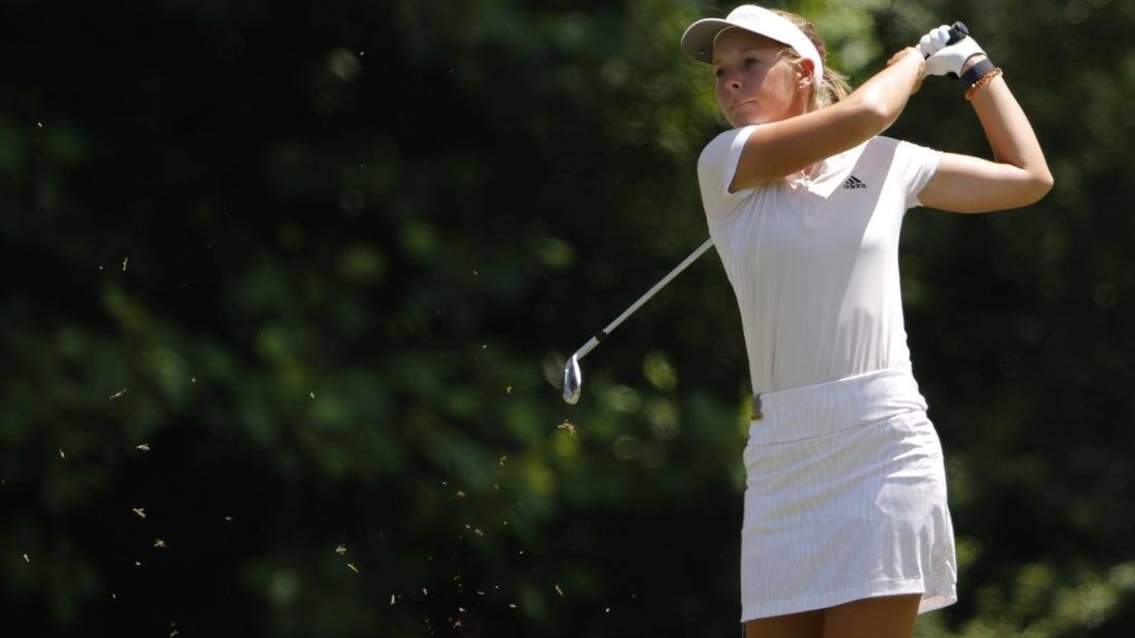 Early eagle helps Lauren Hartlage lead Mizuho Americas Open