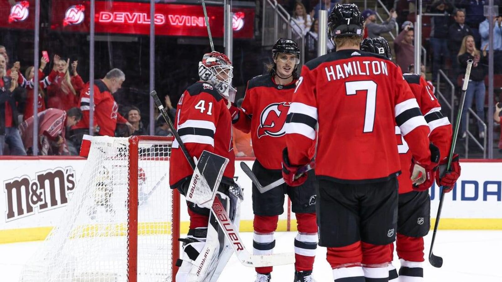 Devils top Oilers, tie franchise mark with 13th straight win