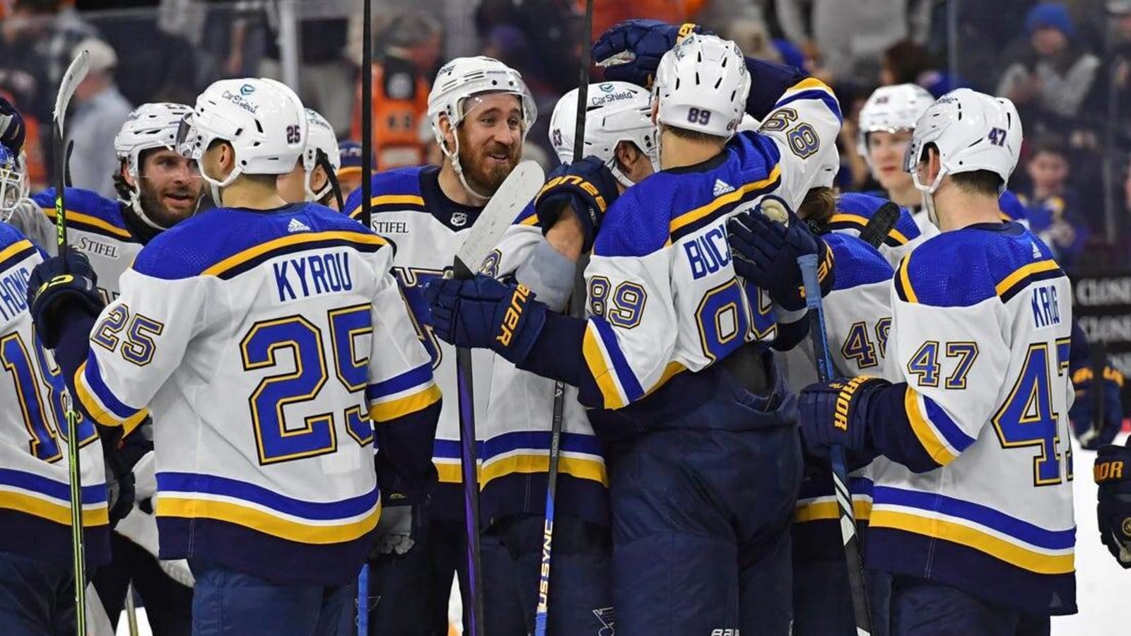 With both just outside playoff spot, Blues visit Isles