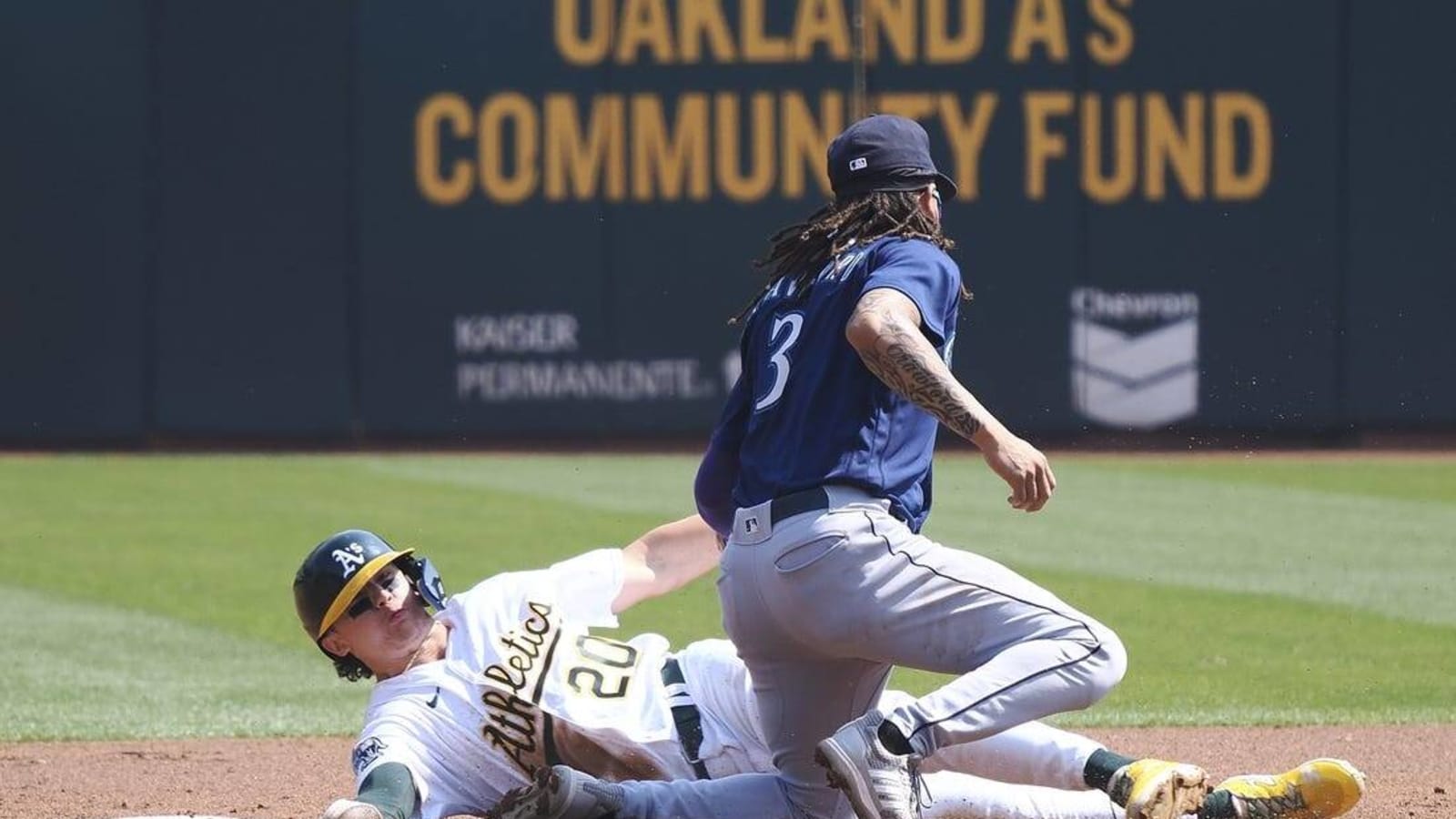 Mariners keep pace with 6-3 win, series sweep over A’s