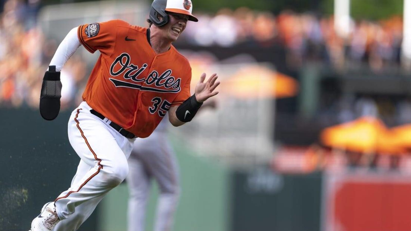 Orioles topple Pirates for fifth straight win