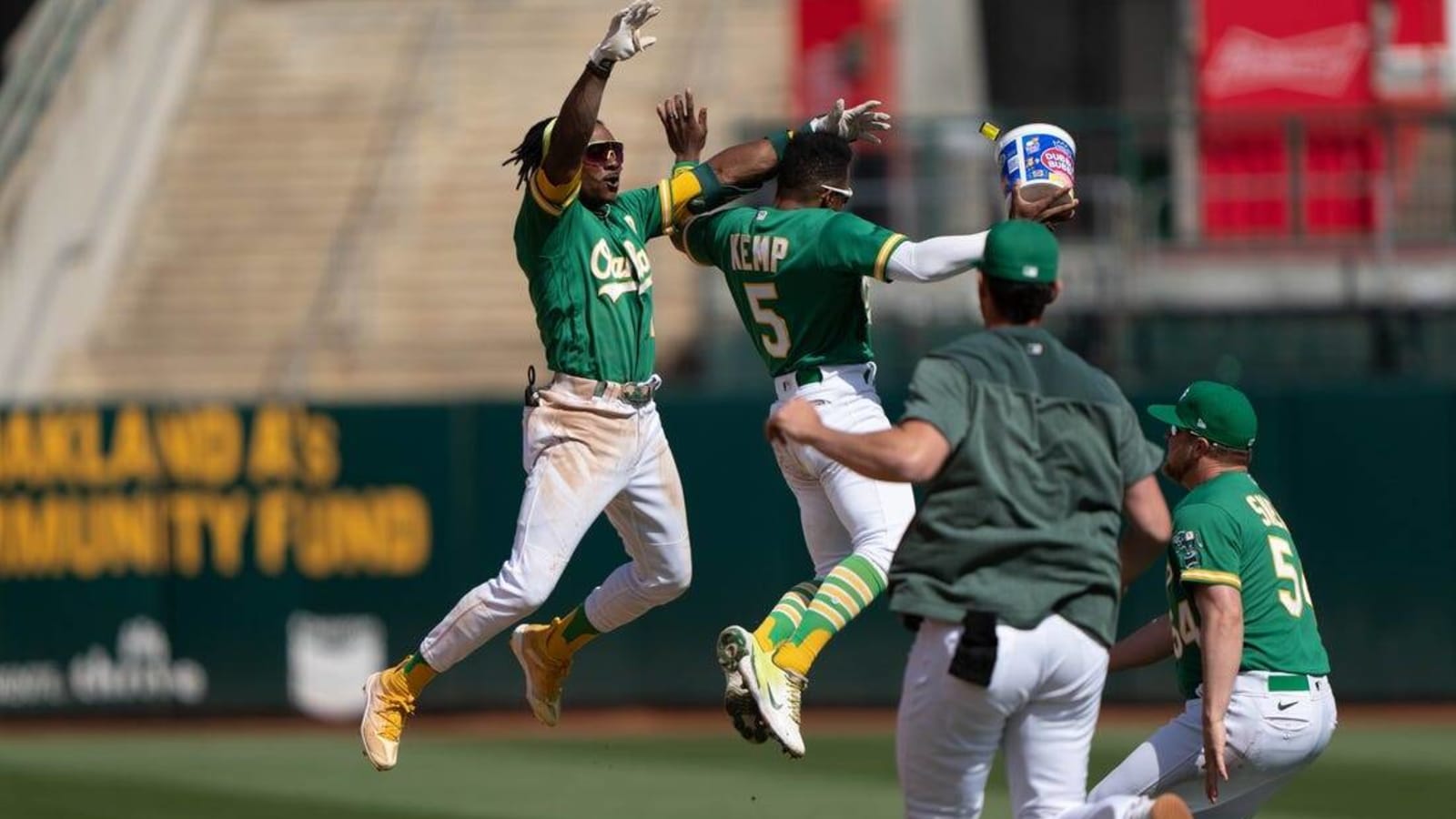 Esteury Ruiz hits walk-off single, Athletics top Reds