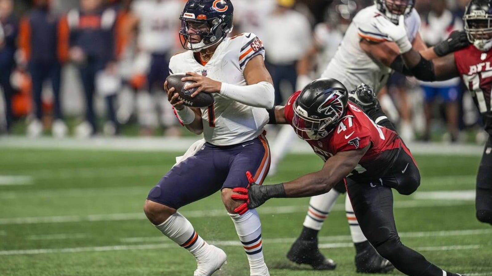 Bears QB Justin Fields (shoulder) is game-time decision vs. Jets