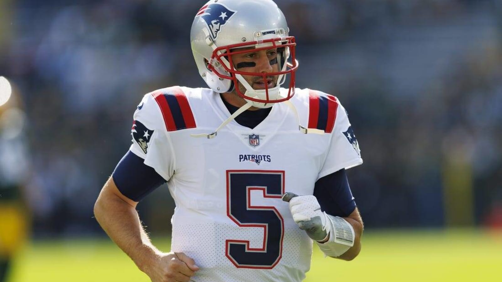 Raiders sign QB Brian Hoyer