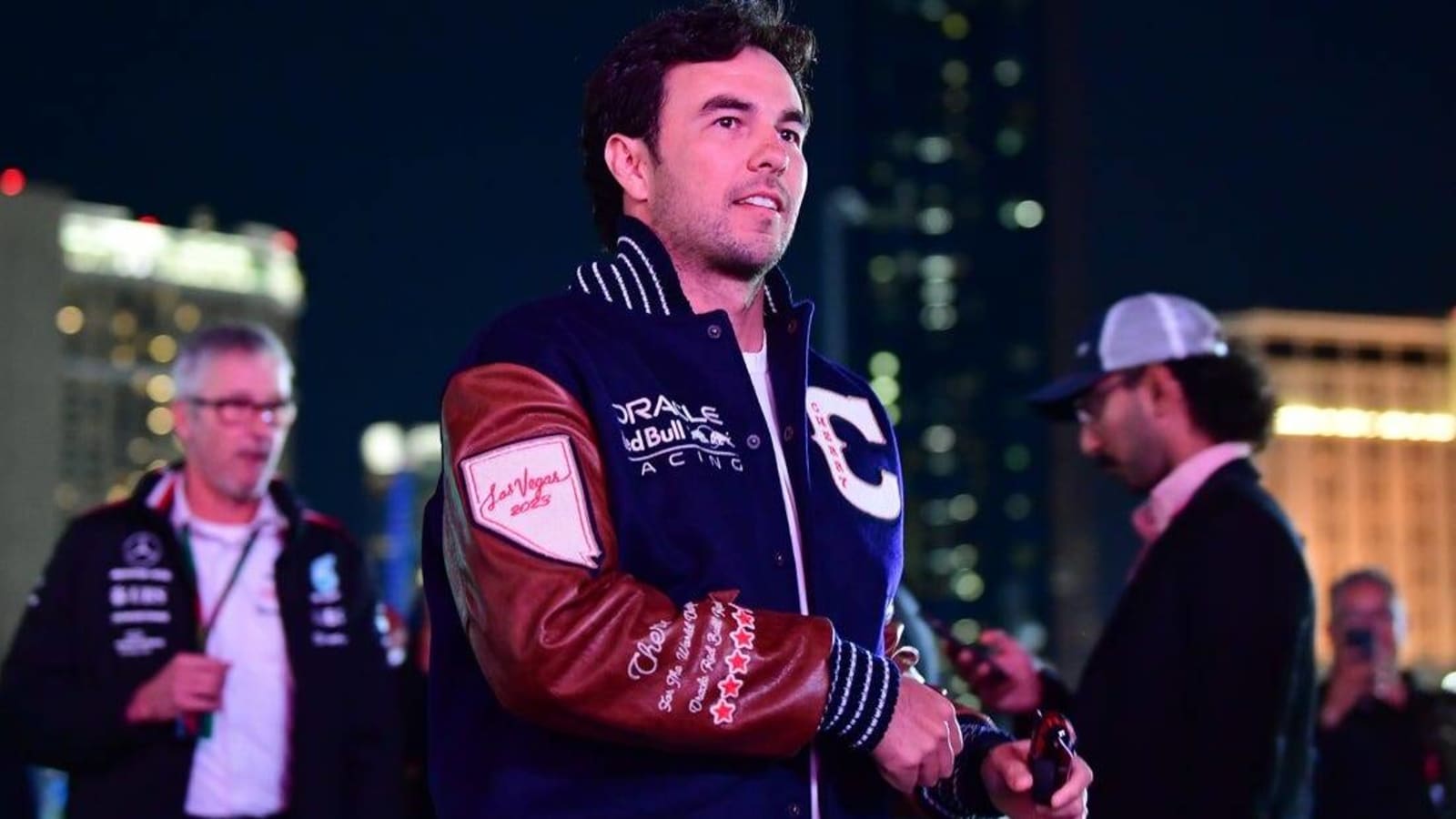 Red Bull Racing&#39;s Sergio Perez signs 2-year extension