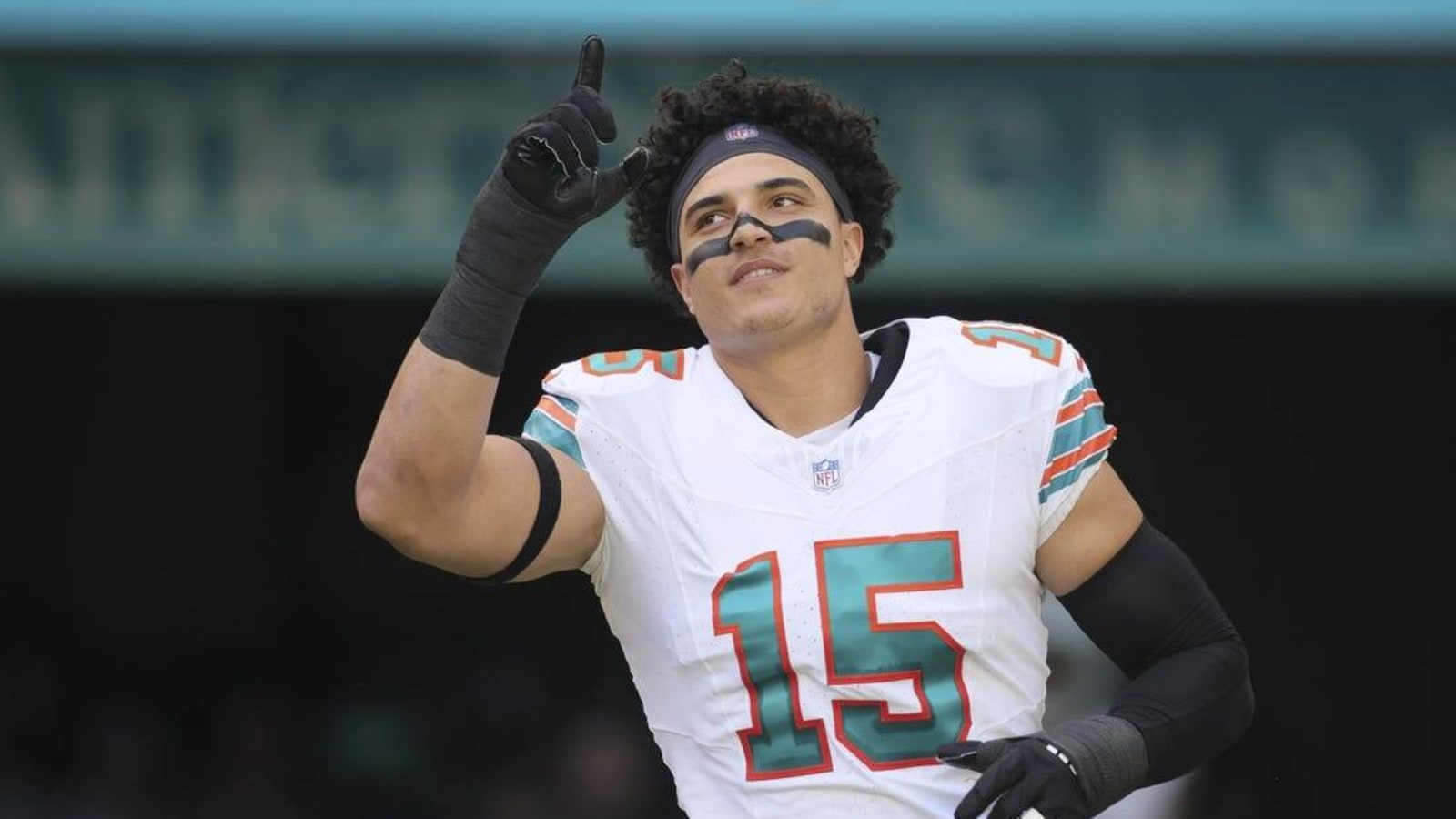 Dolphins coach confirms LB Jaelan Phillips (Achilles) out for season