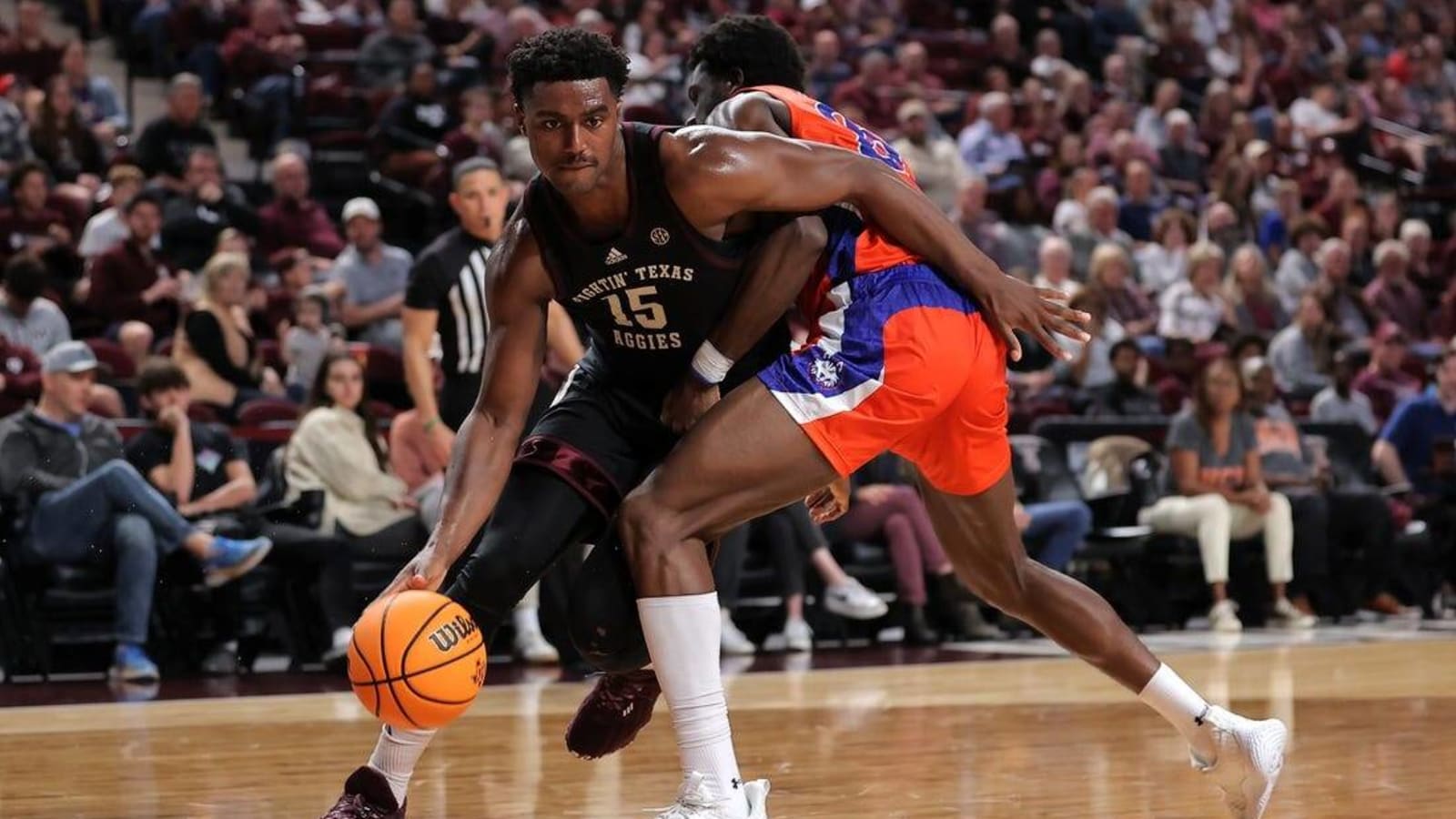 Hayden Hefner scores 24 as Texas A&M routs Houston Christian