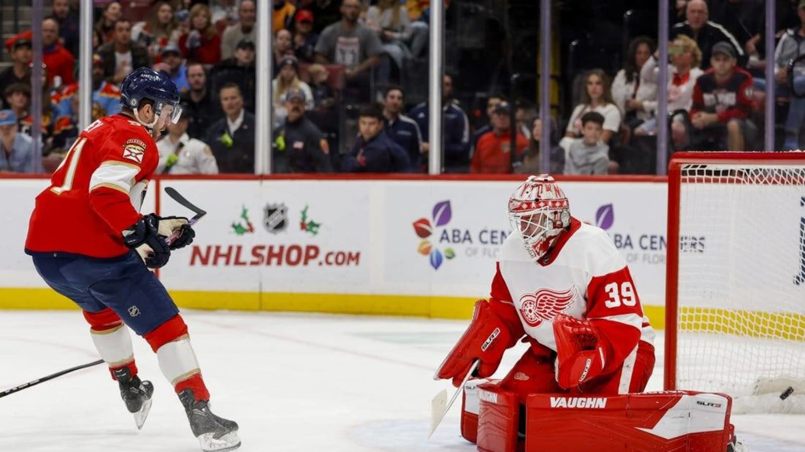 Panthers celebrate Aleksander Barkov&#39;s return by blasting Red Wings