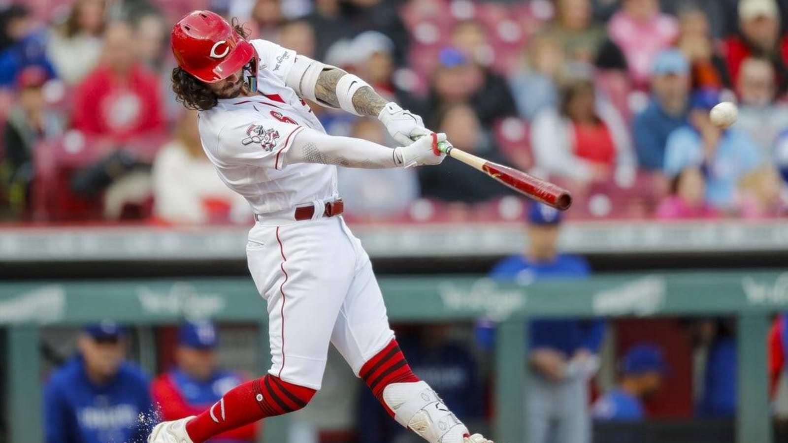 TJ Friedl delivers winning hit as Reds rally past Rangers