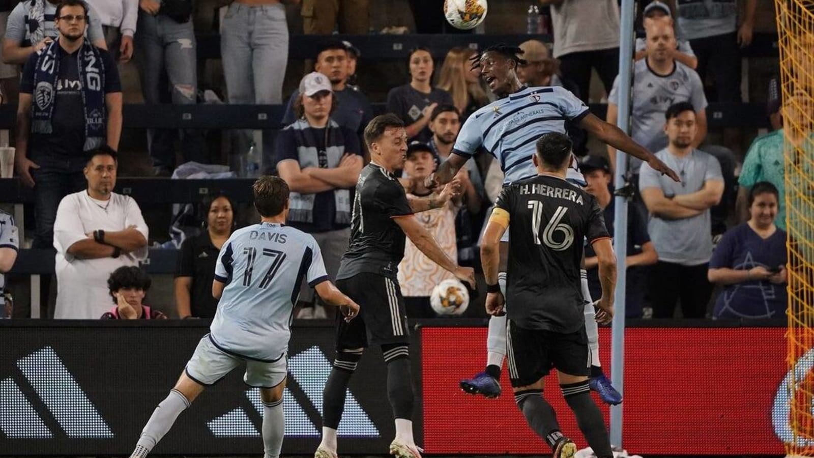 SKC edge Dynamo, creep within 1 point of playoff line