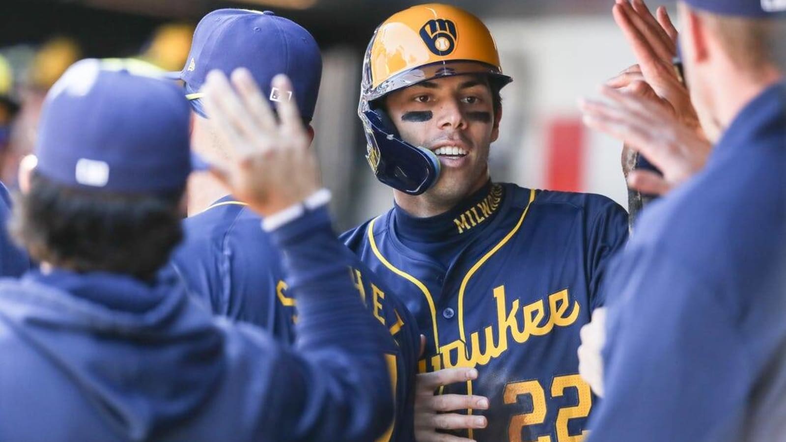 Unbeaten Brewers roar into home opener against Twins