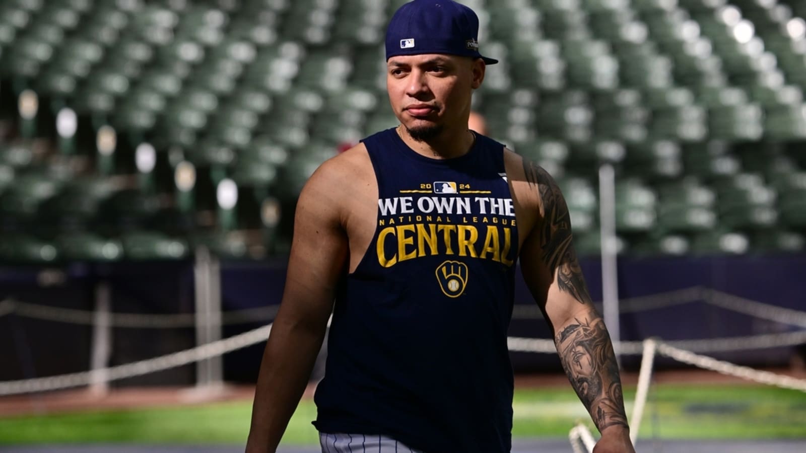Brewers All-Star C William Contreras agrees to one-year deal