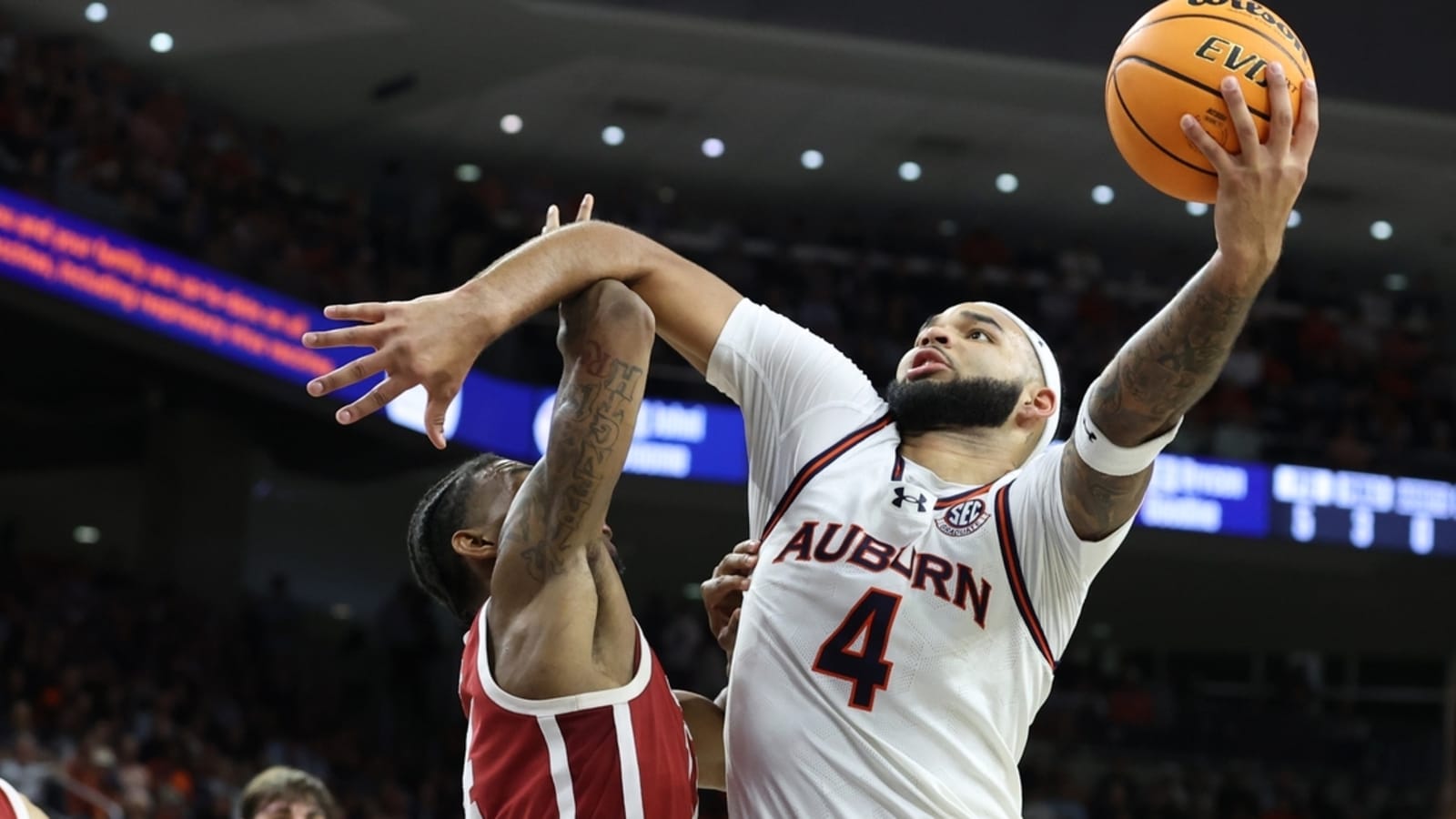 No. 1 Auburn aims to extend SEC winning streak in clash vs. Florida