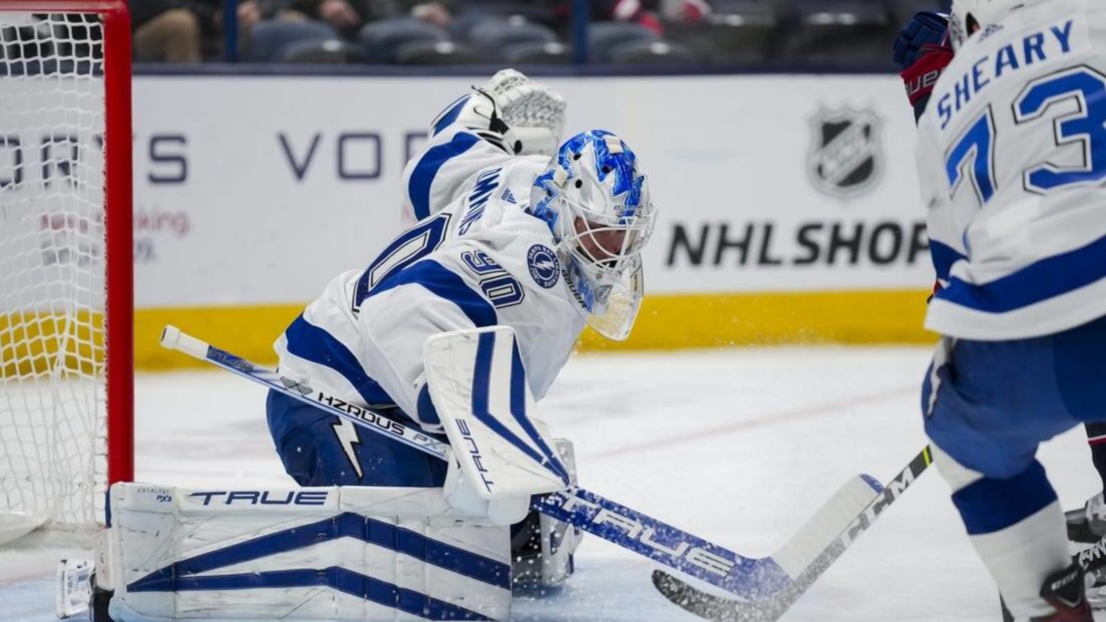 Blue Jackets take down Lightning with barrage in third