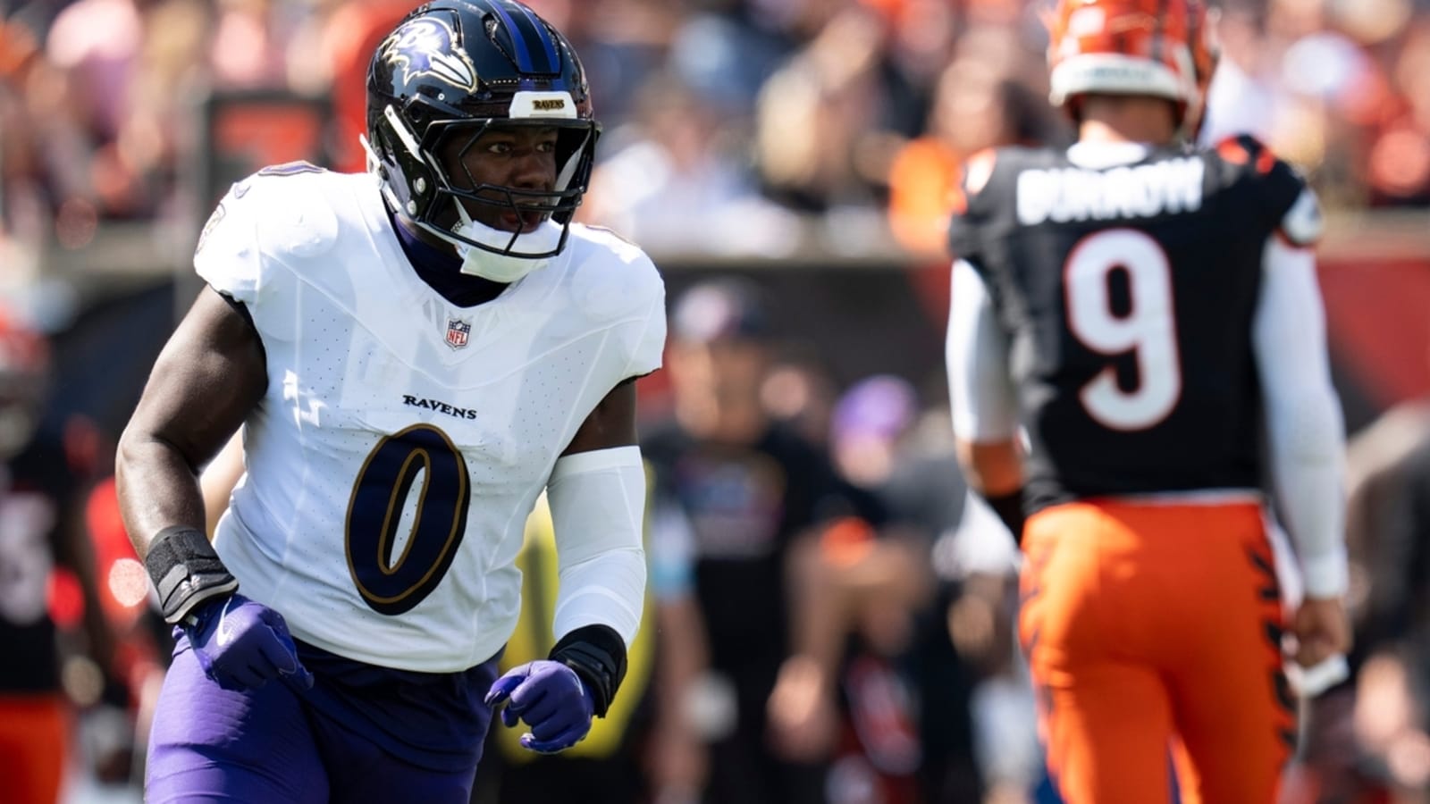 Ravens star MLB Roquan Smith (hamstring) out vs. Chargers