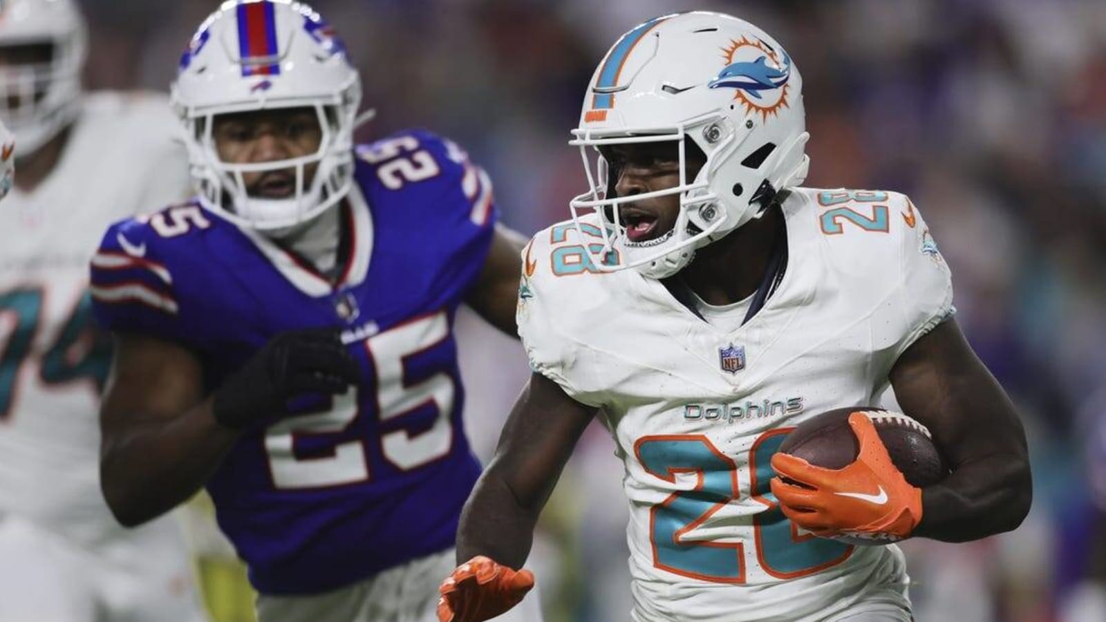 Bills clinch AFC East with comeback win over Dolphins