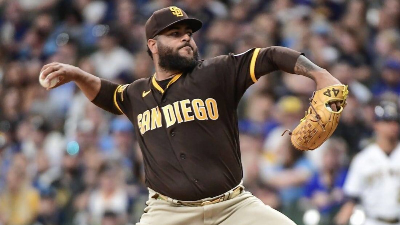 Ailing Padres aim to bounce back against Phillies
