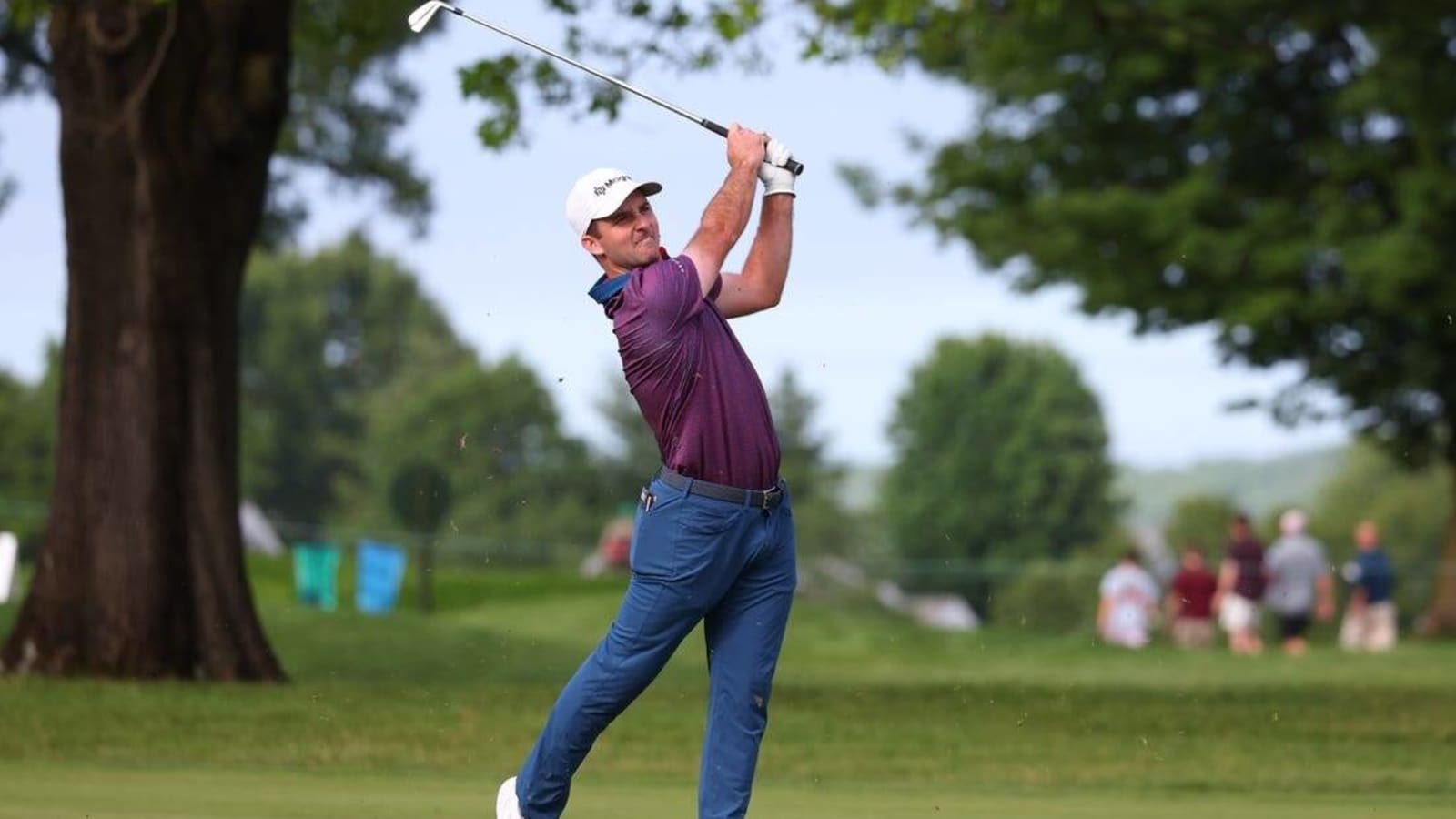 Denny McCarthy shoots 60 to lead low-scoring Travelers