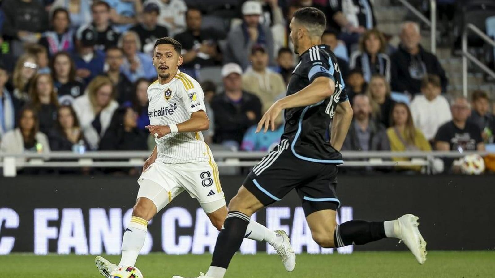Minnesota United pull even late, play to draw with Galaxy