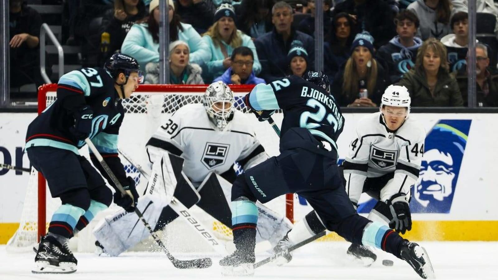 Carl Grundstrom lifts Kings past Kraken in shootout