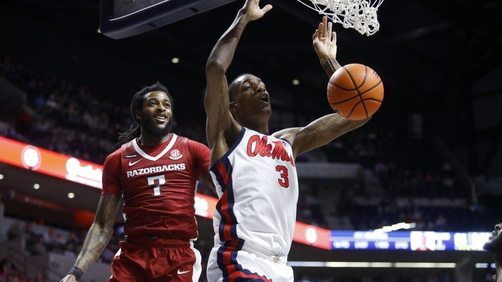 No. 22 Kentucky, Ole Miss back in league action, seek consistency