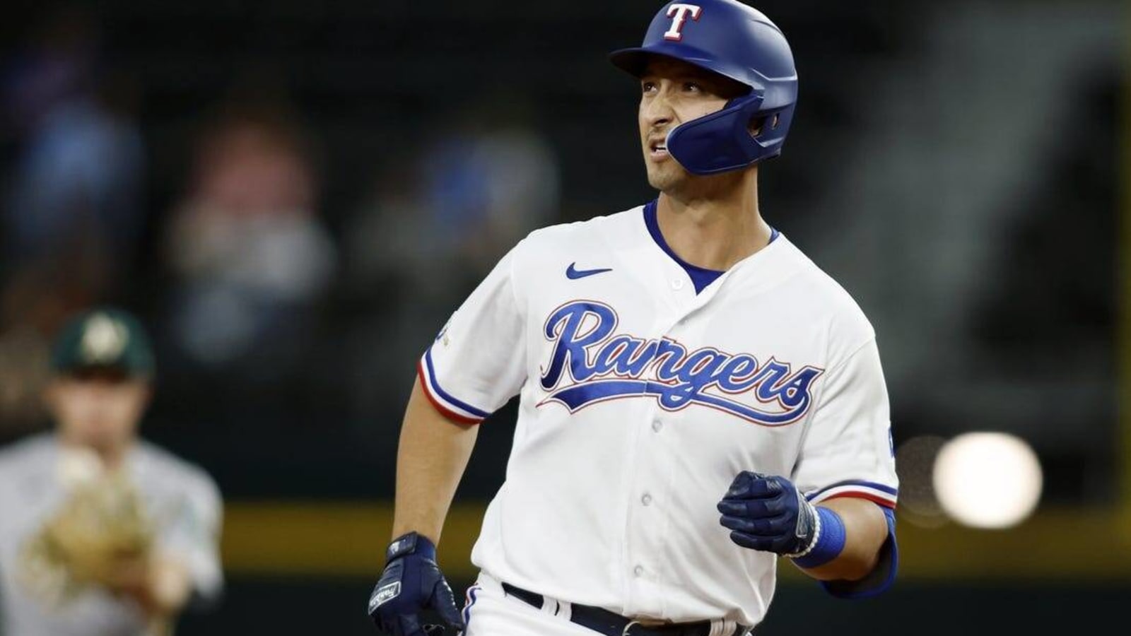 Pirates acquire INF/OF Mark Mathias from Rangers