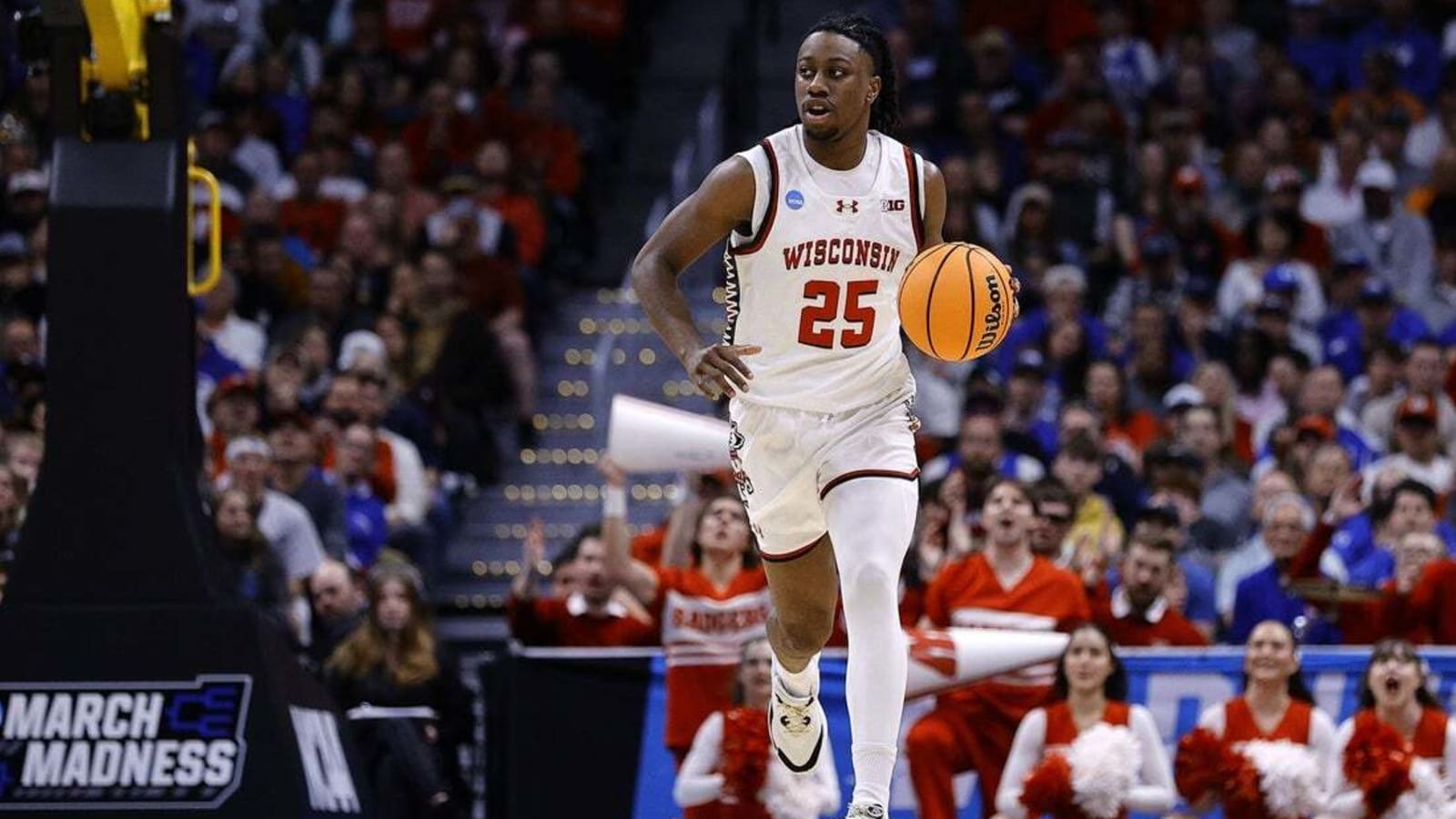 Wisconsin G John Blackwell enters NBA draft