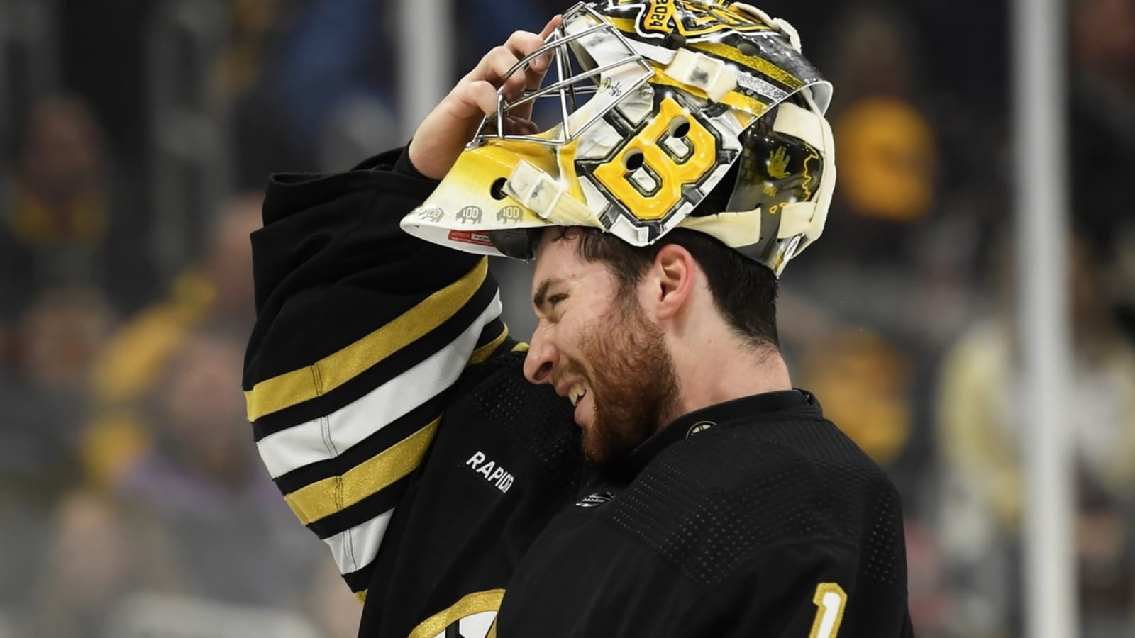 Bruins G Jeremy Swayman signs 8-year, $66M contract