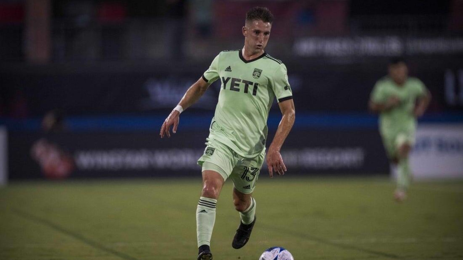 Austin FC sign veteran M Ethan Finlay to extension