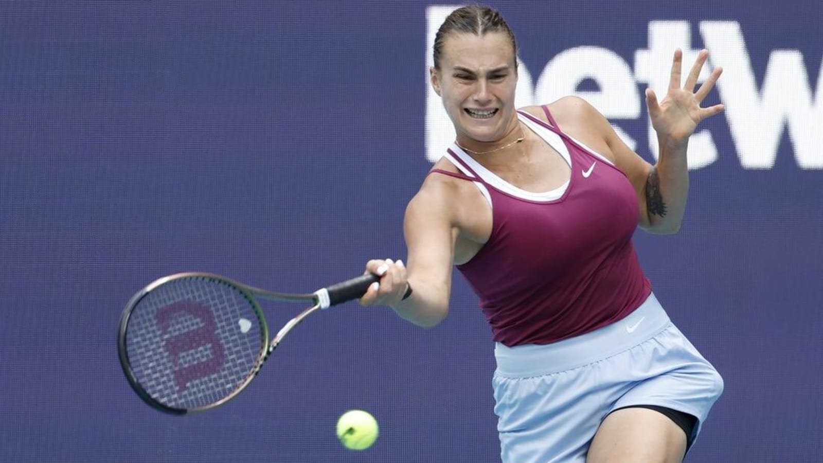 Aryna Sabalenka snubbed by foe after winning in Paris