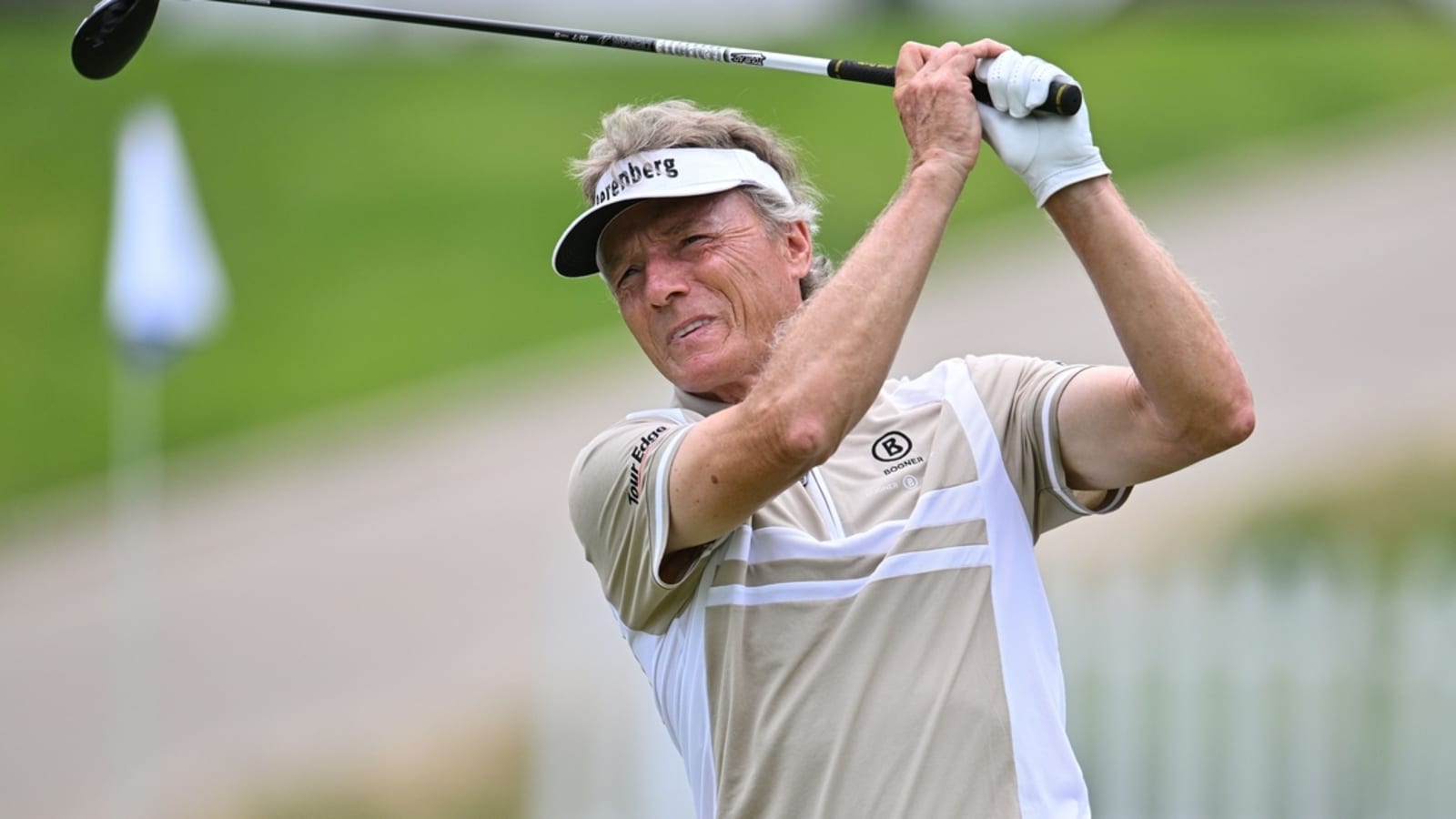 Bernhard Langer slides into lead at Charles Schwab Cup Championship