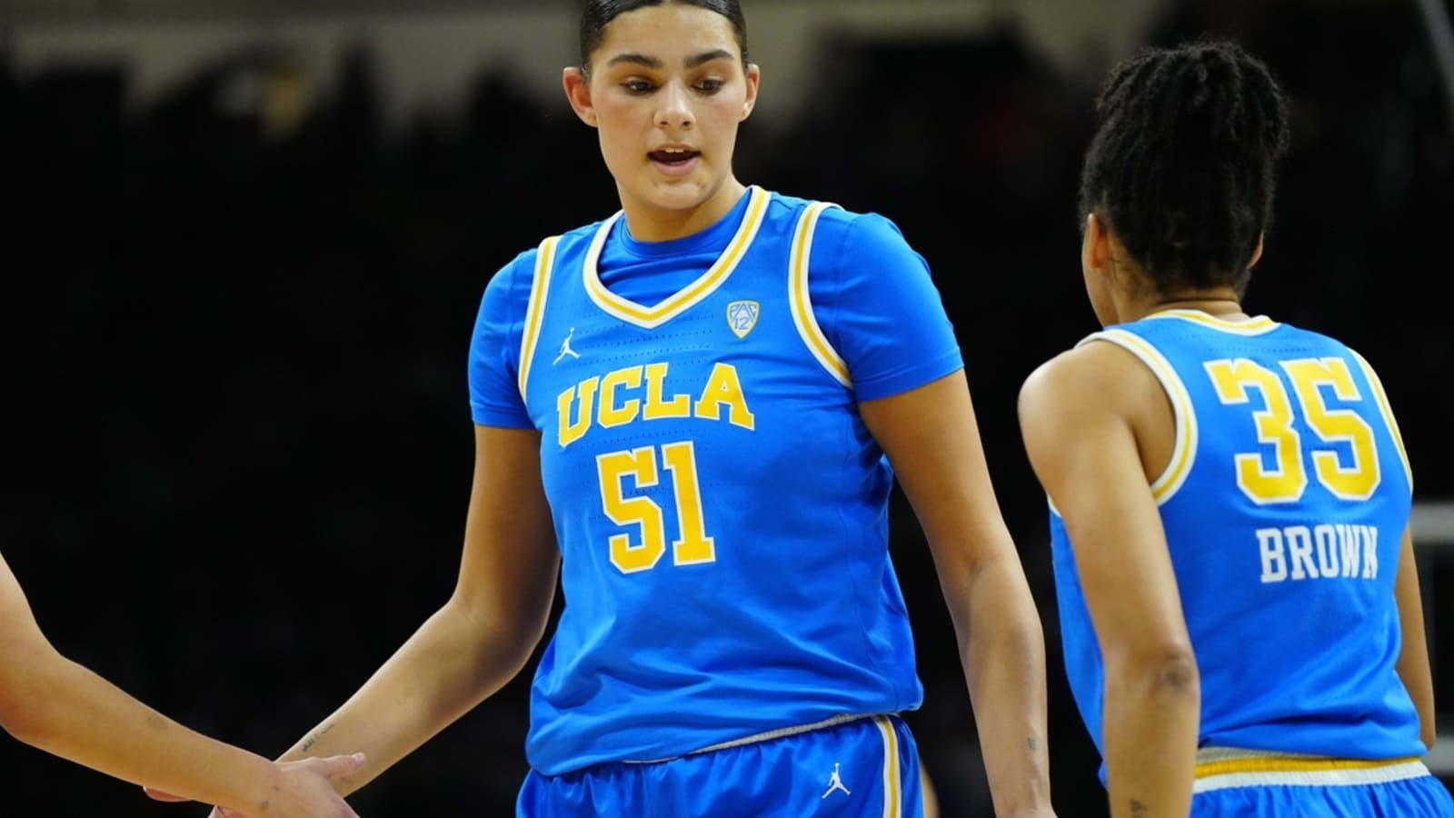 Lauren Betts, No. 5 UCLA get past No. 17 Louisville