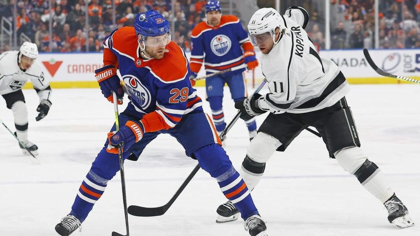 Oilers blank Kings, move into 2nd in division