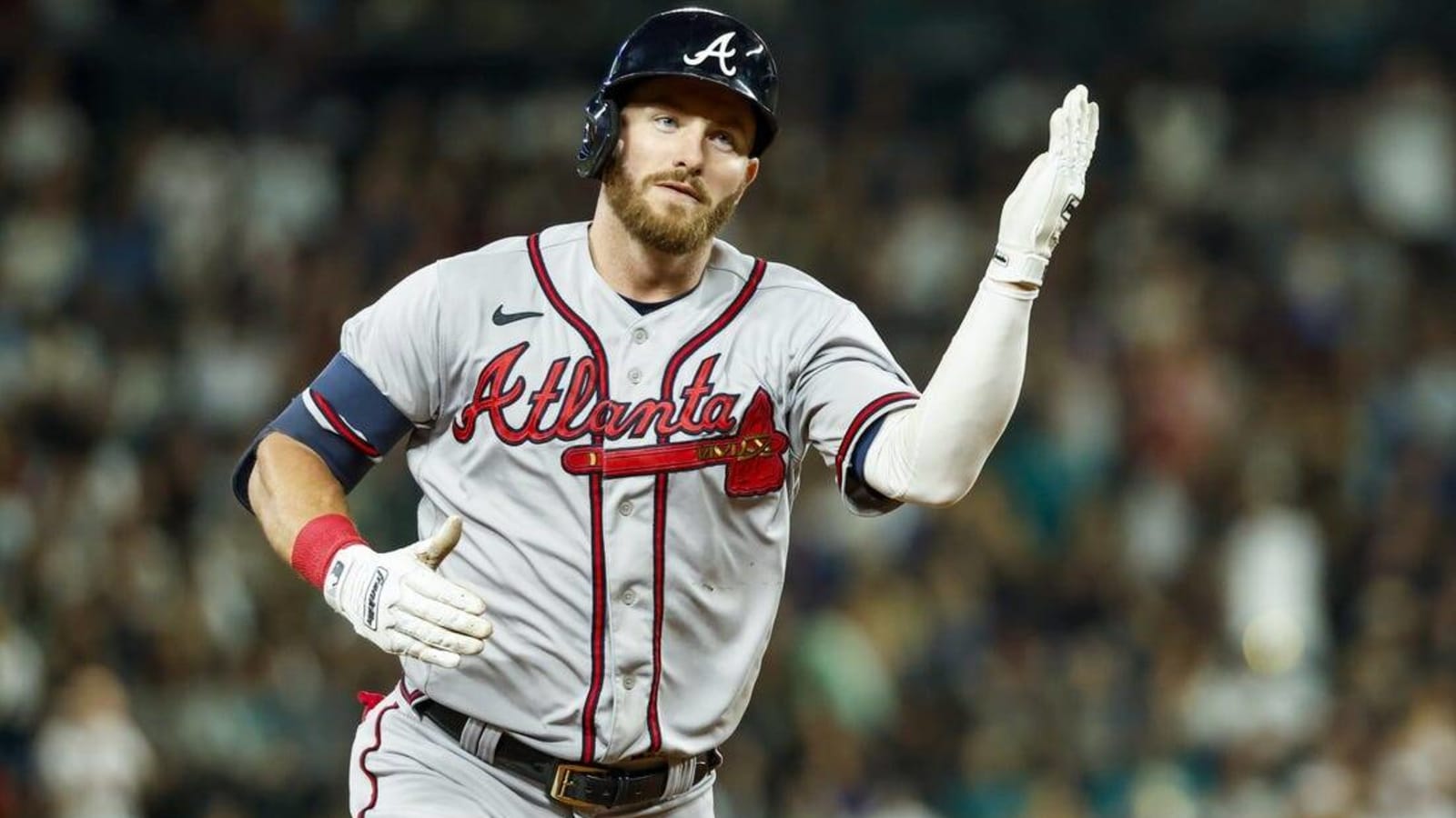 MLB roundup: Braves take over first in NL East