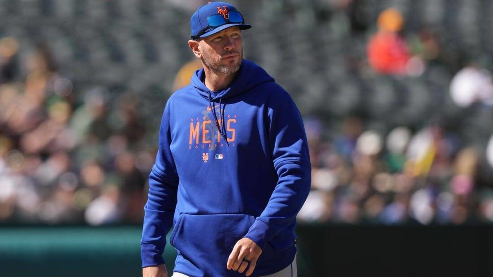 Mets retain pitching coach, name John Gibbons bench coach