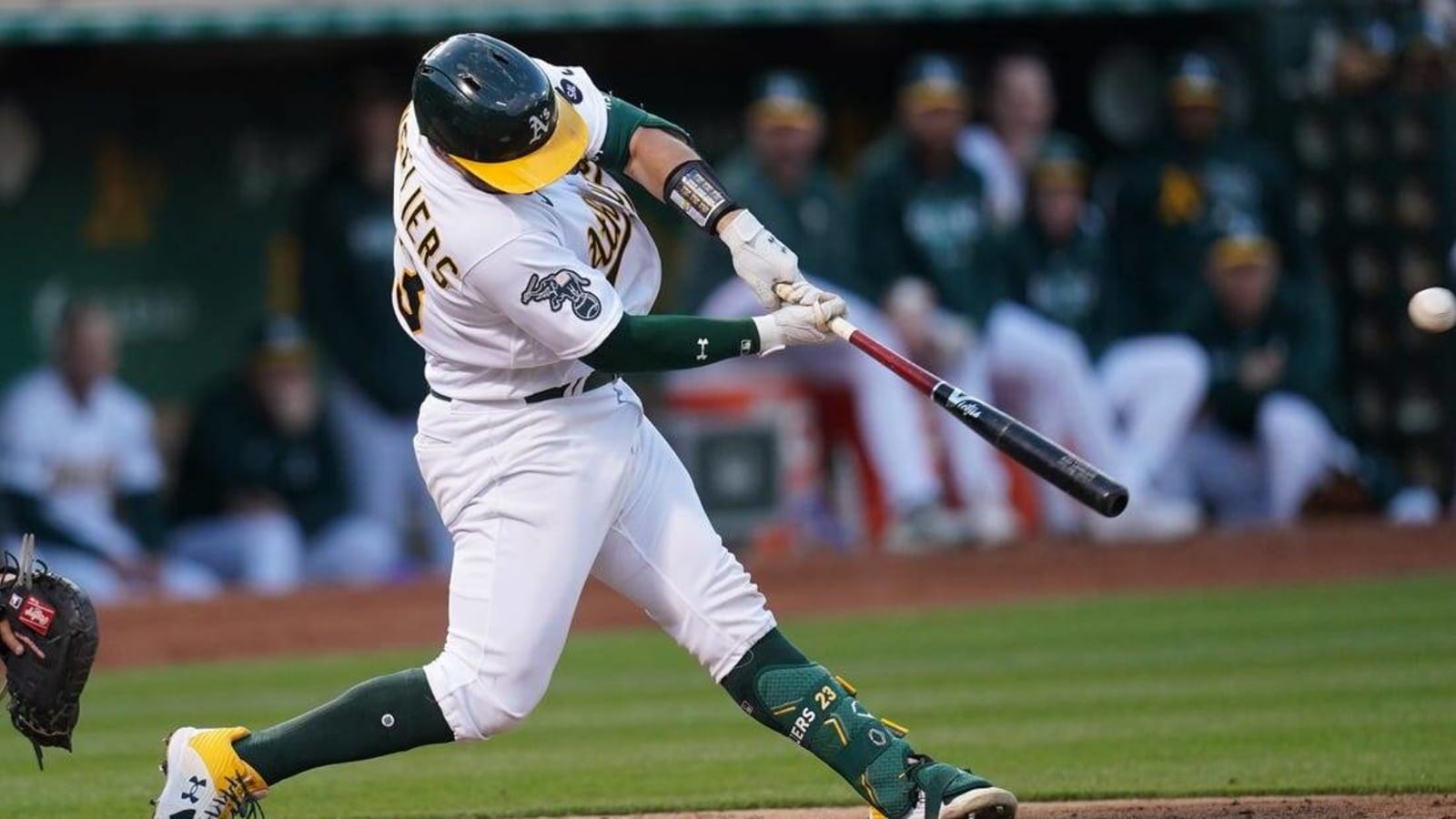 Shea Langeliers&#39; key hit extends Athletics&#39; streak at Rays&#39; expense