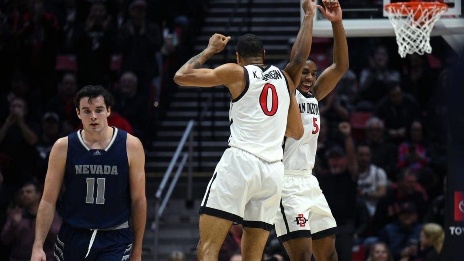 No. 23 San Diego State pulls ahead early, never looks back to best Nevada