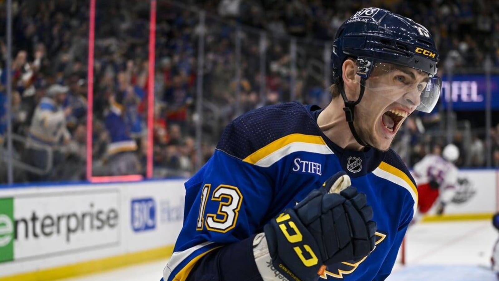 Blues F Alexey Toropchenko signs 2-year extension